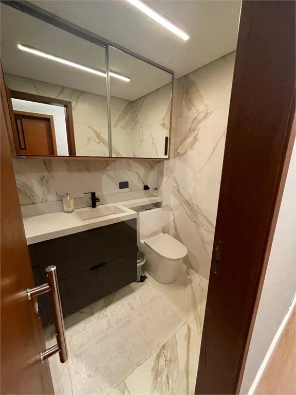 Apartamento com 70m², 3 dormitórios, 1 suíte, 1 vaga, à venda na Vila Guilherme.