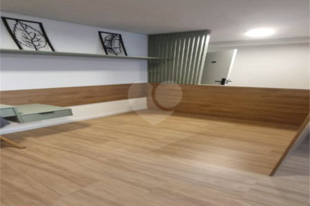 Studio Mobiliado com Varanda, Ar-Condicionado e Lazer Completo