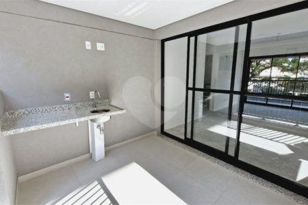 Apartamento à venda com 3 quartos, sendo 2 suítes, em Brooklin, São Paulo, SP