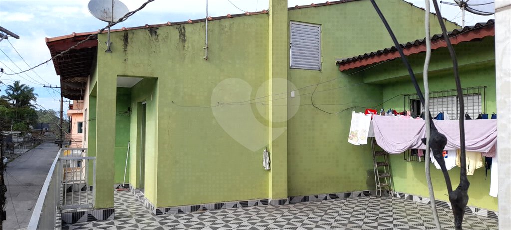 Sobrado à venda com 6 quartos em Jardim Quarto Centenário, Mauá, SP