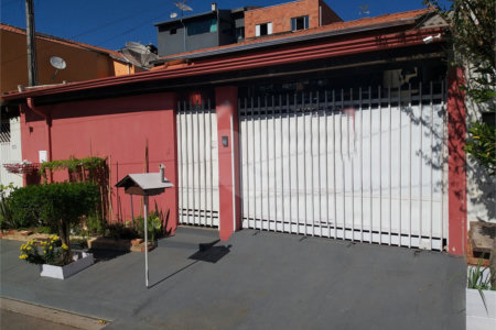 Casa à venda com 3 quartos, sendo 1 suíte, em Capela, Vinhedo, SP