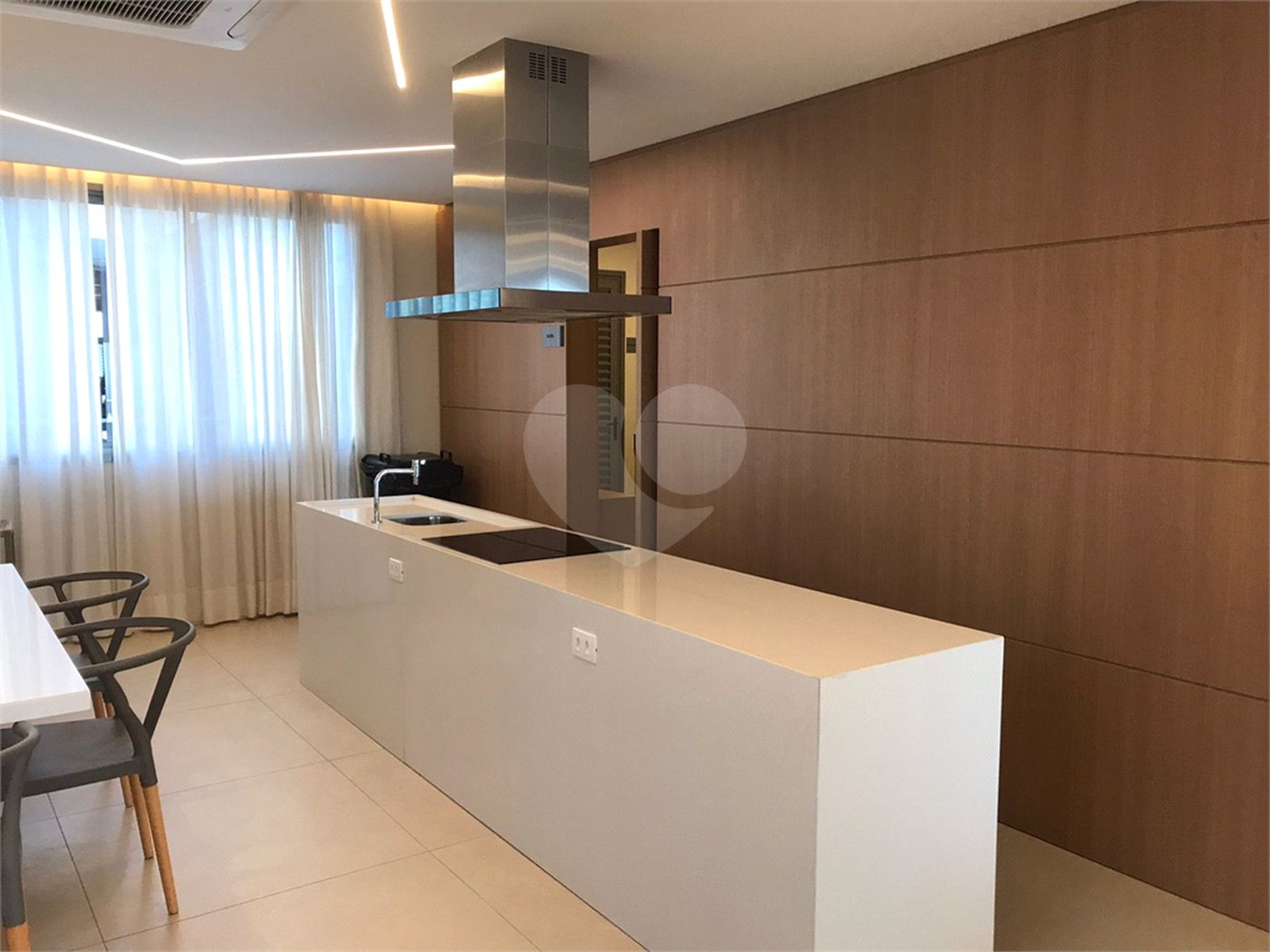 Apartamento à venda com 1 suíte em Vila Mariana, São Paulo, SP