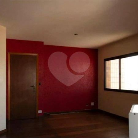 Apartamento à venda com 2 quartos, sendo 1 suíte,  em Jardim Teresa, São Paulo, SP