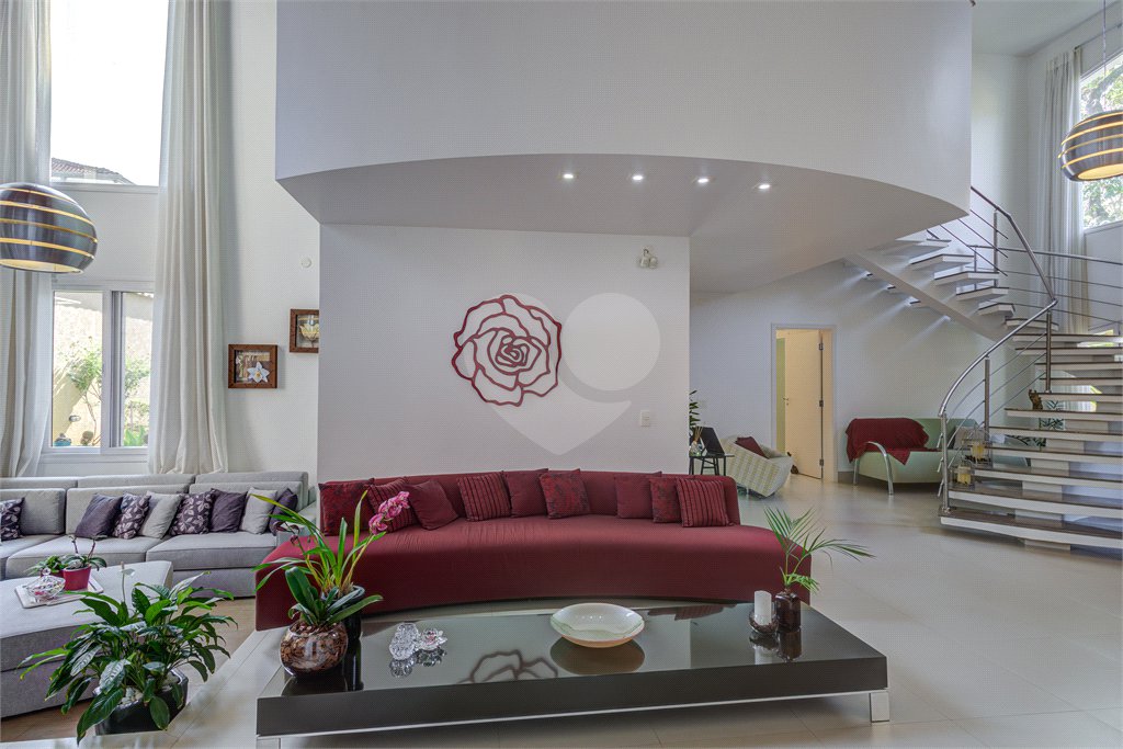 Casa de Vila à venda com 4 suítes em Jardim dos Estados, São Paulo, SP