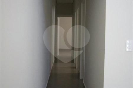 Casa à venda com 3 quartos, sendo 1 suíte, no condomínio Village Moutonee Salto, Salto - SP