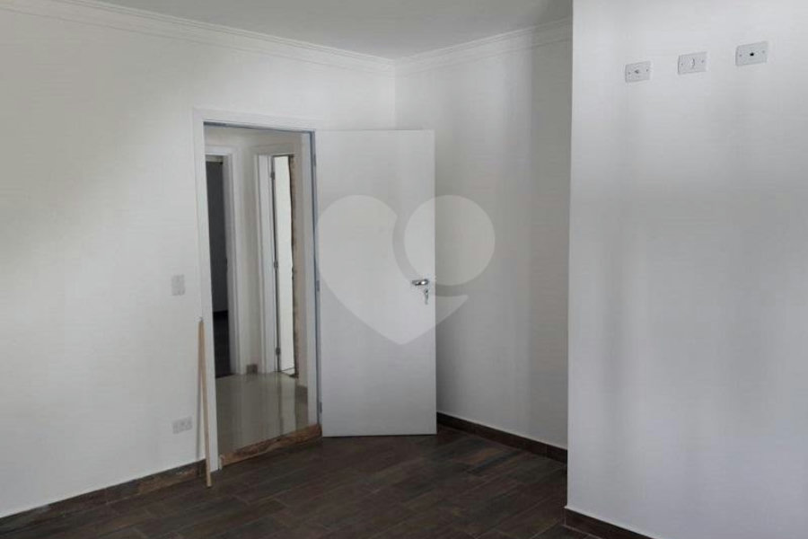Sobrado à venda com 3 quartos, sendo 1 suíte, em Villa Verde, Franco da Rocha, SP