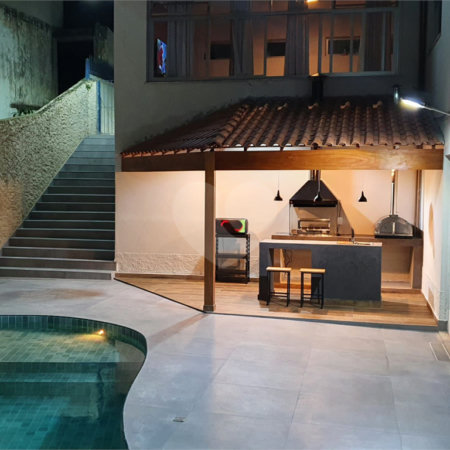 Casa à venda com 4 quartos, sendo 3 suítes, em Jardim Prudência, São Paulo, SP