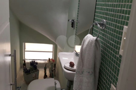 Casa à venda com 3 quartos, sendo 2 suítes, em Cidade dos Bandeirantes, São Paulo, SP