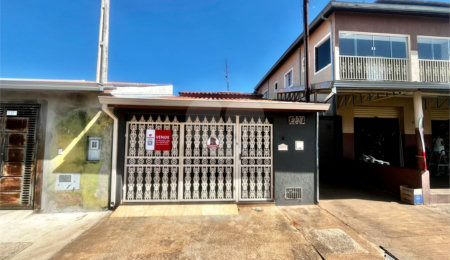 Casa à venda com 3 quartos, sendo 1 suíte, em Jardim Bela Vista, Itapetininga, SP
