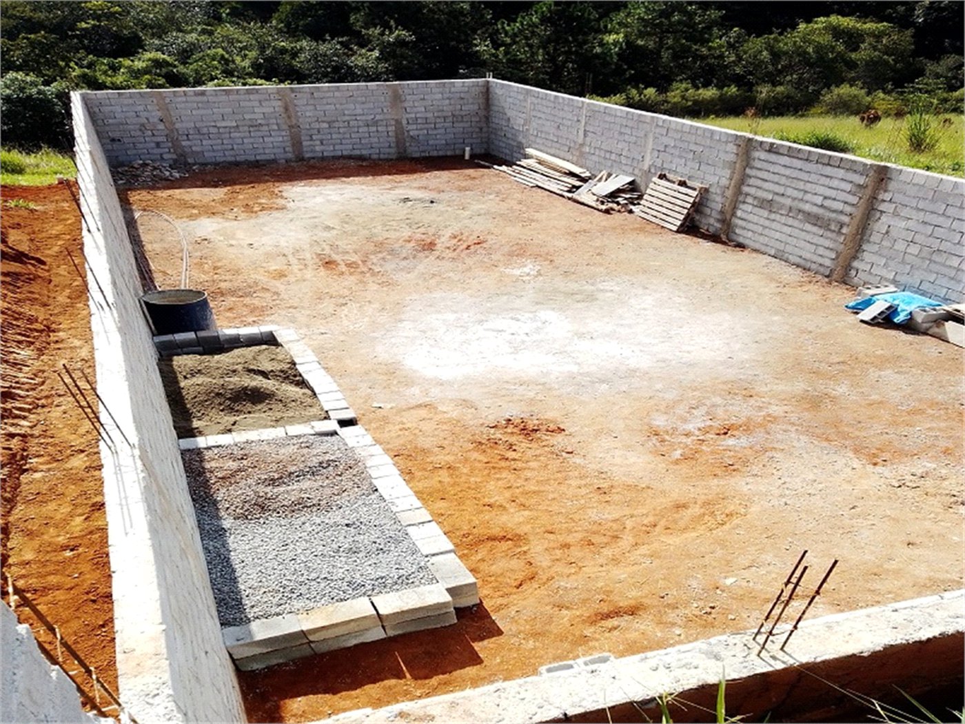 Terreno à venda no Centro, Bom Jesus dos Perdões, SP