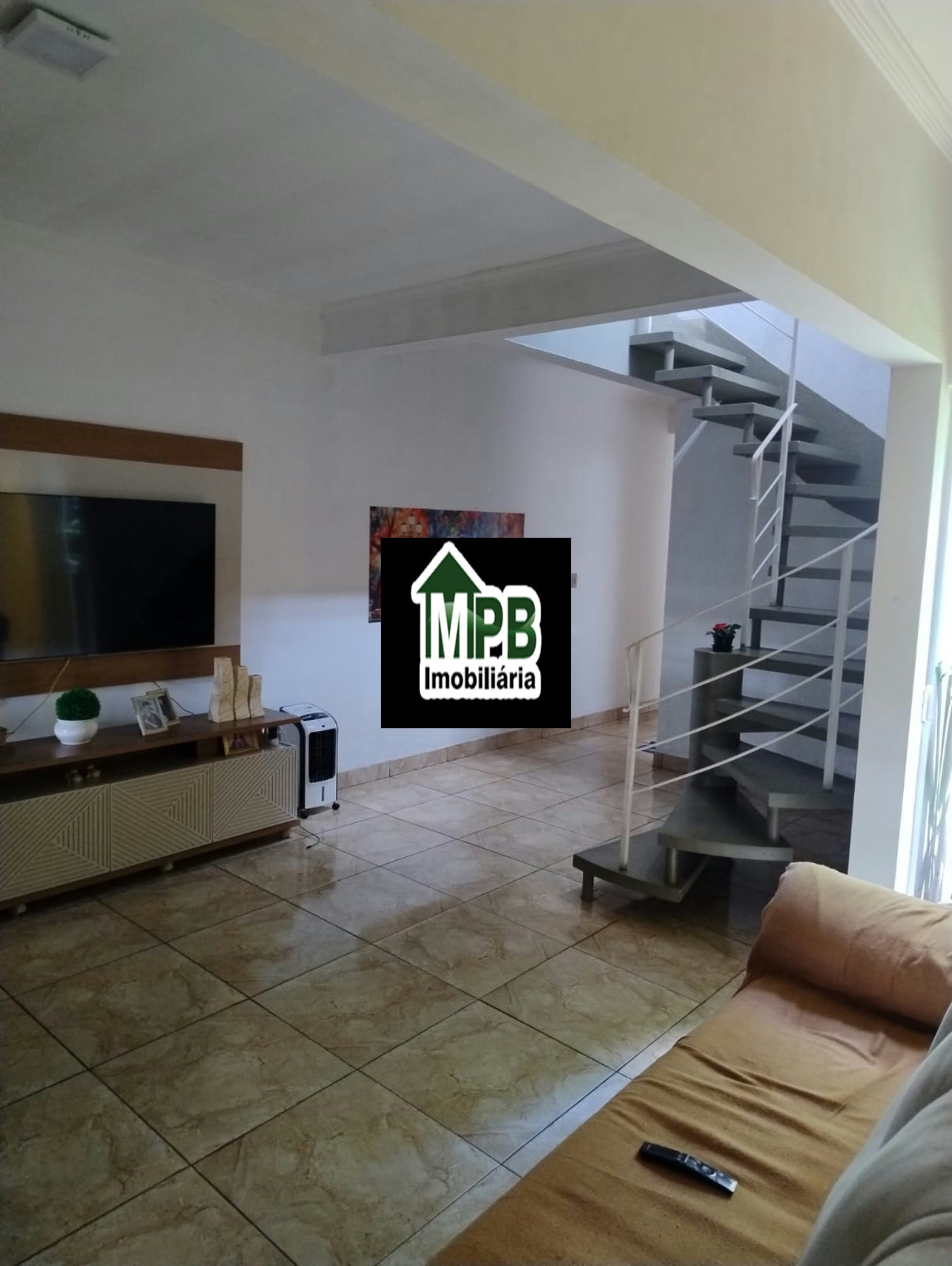 Sobrado à venda com 3 quartos em Jd. Alpes de Sorocaba, Sorocaba, SP