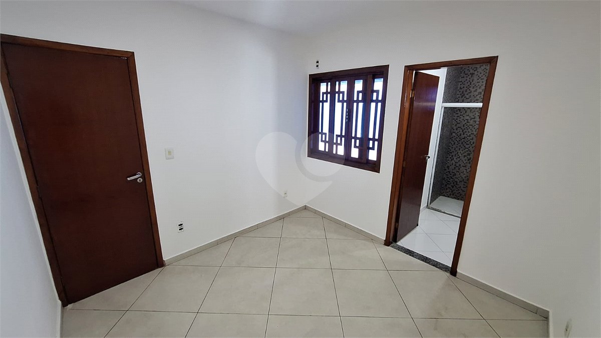 Casa Térrea à venda com 2 quartos, sendo 1 suíte, em Campo Grande, Rio de Janeiro, RJ