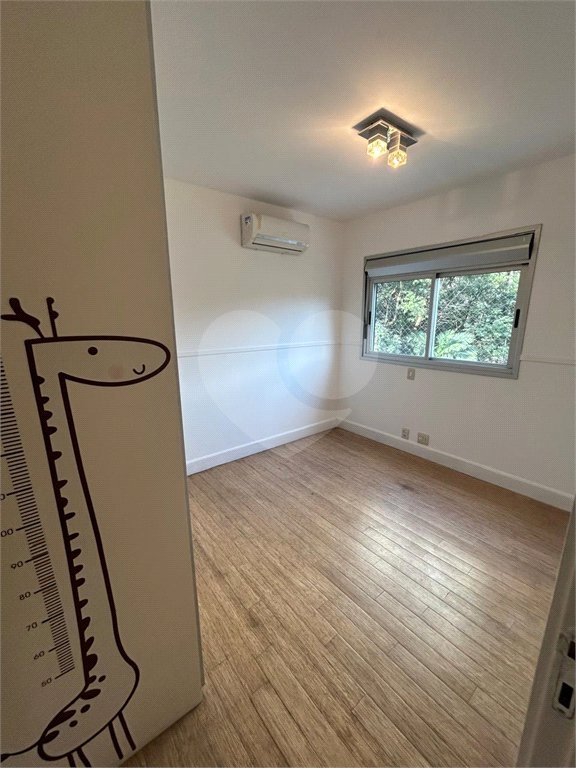 Apartamento à venda com 2 suítes em Parque do Morumbi, São Paulo, SP