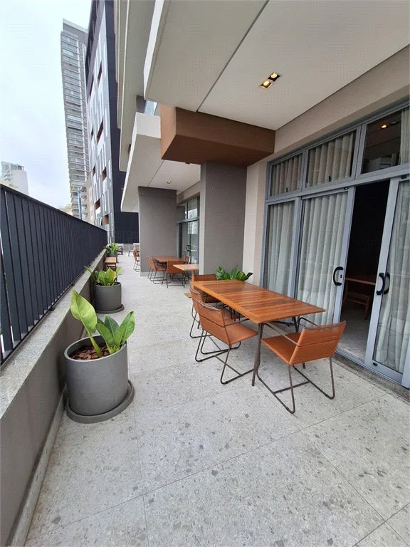 Apartamento à venda com 3 suítes em Sumarezinho, São Paulo, SP