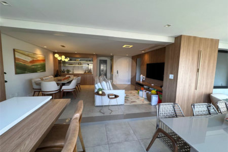 Apartamento à venda com 4 quartos, sendo 3 suítes,  em Vila Cruzeiro, São Paulo, SP