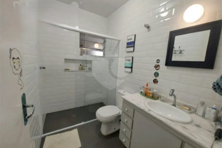 Sobrado à venda com 5 quartos, sendo 1 suíte, em Sumaré, São Paulo, SP