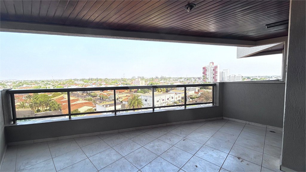 Apartamento à venda com 3 quartos, sendo 1 suíte, no Centro, Três Lagoas, MS