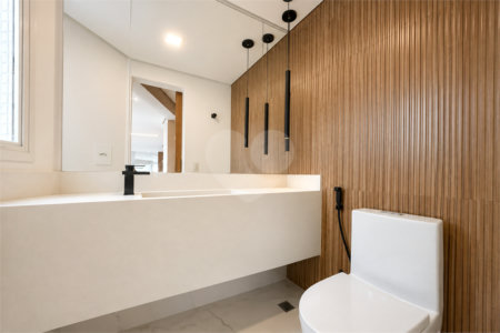 Apartamento à venda com 5 suítes em Parque Enseada, Guarujá, SP