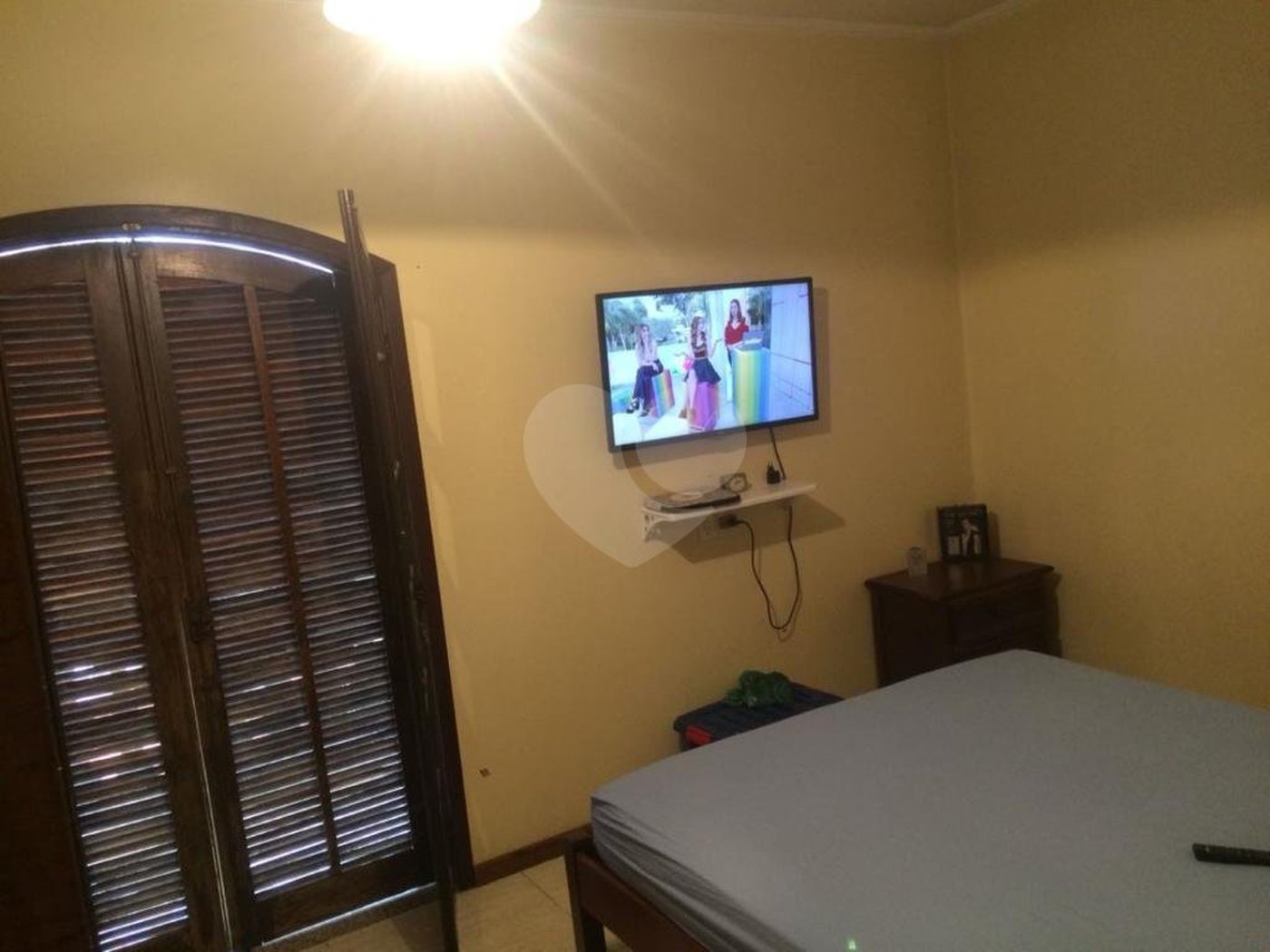 Sobrado à venda com 3 quartos, sendo 1 suíte,  em Vila Guilherme, São Paulo, SP
