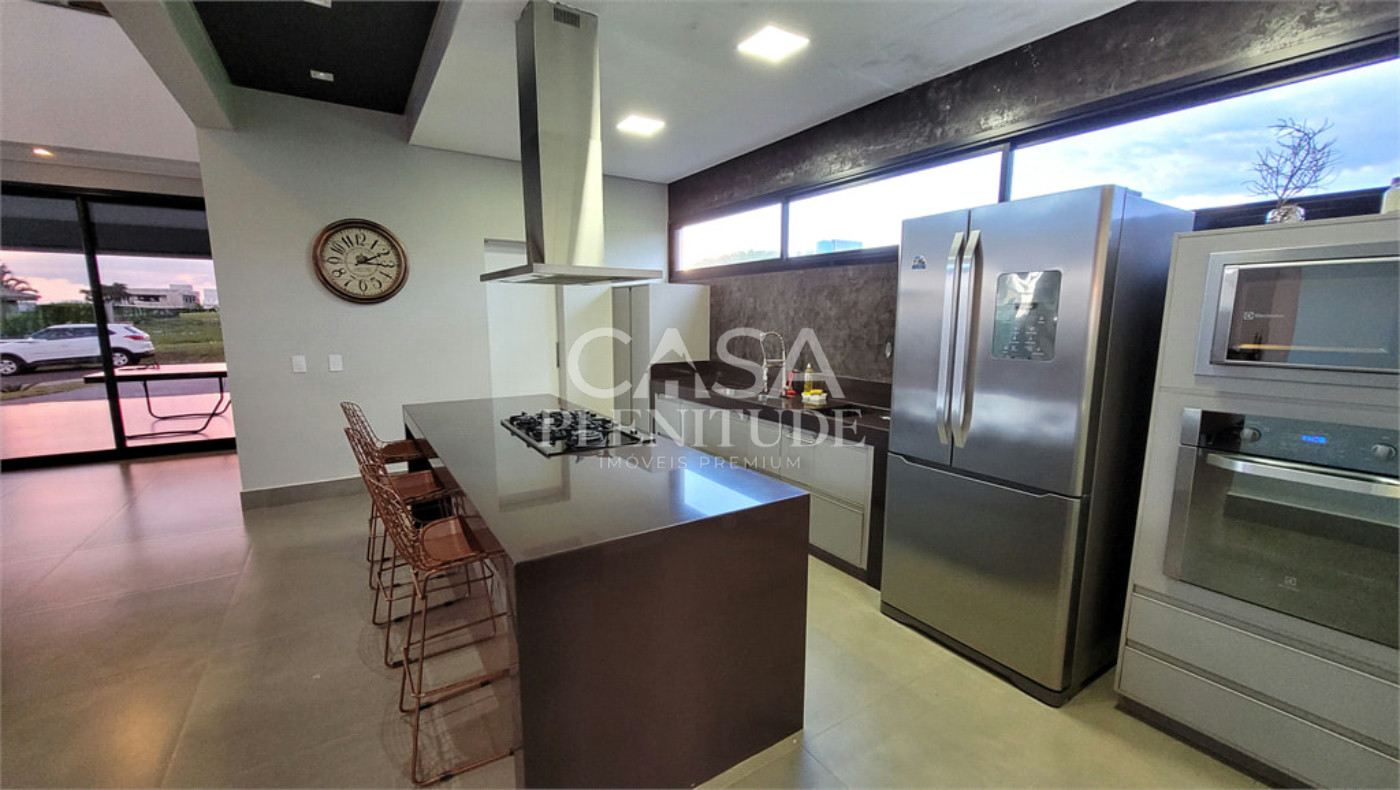 Casa em condomínio à venda ou para alugar com 5 suítes em Agrovila Caic, Porto Feliz, SP