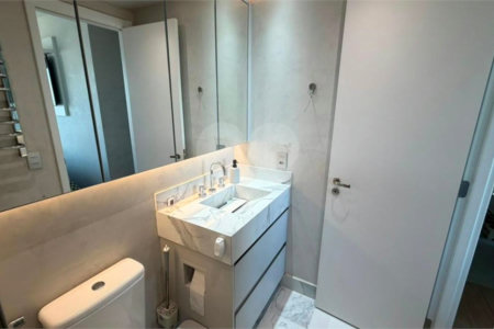 Apartamento à venda com 2 quartos, sendo 1 suíte,  em Vila Dom Pedro I, São Paulo, SP