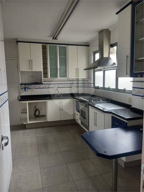 Apartamento à venda com 3 quartos, sendo 1 suíte, em Pinheiros, São Paulo, SP