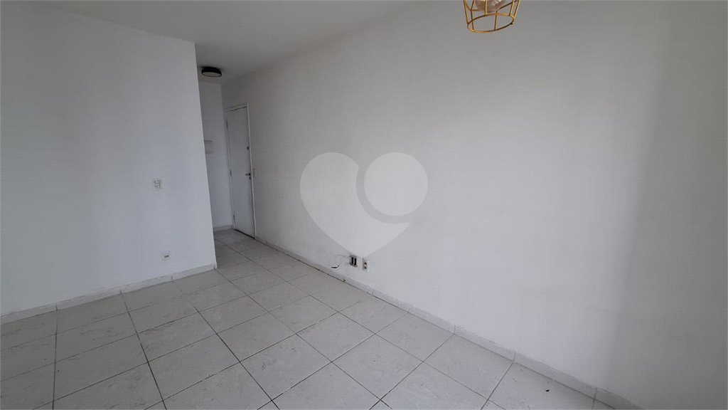 Apartamento à venda com 3 quartos, sendo 1 suíte, em Vila Guilherme, São Paulo, SP