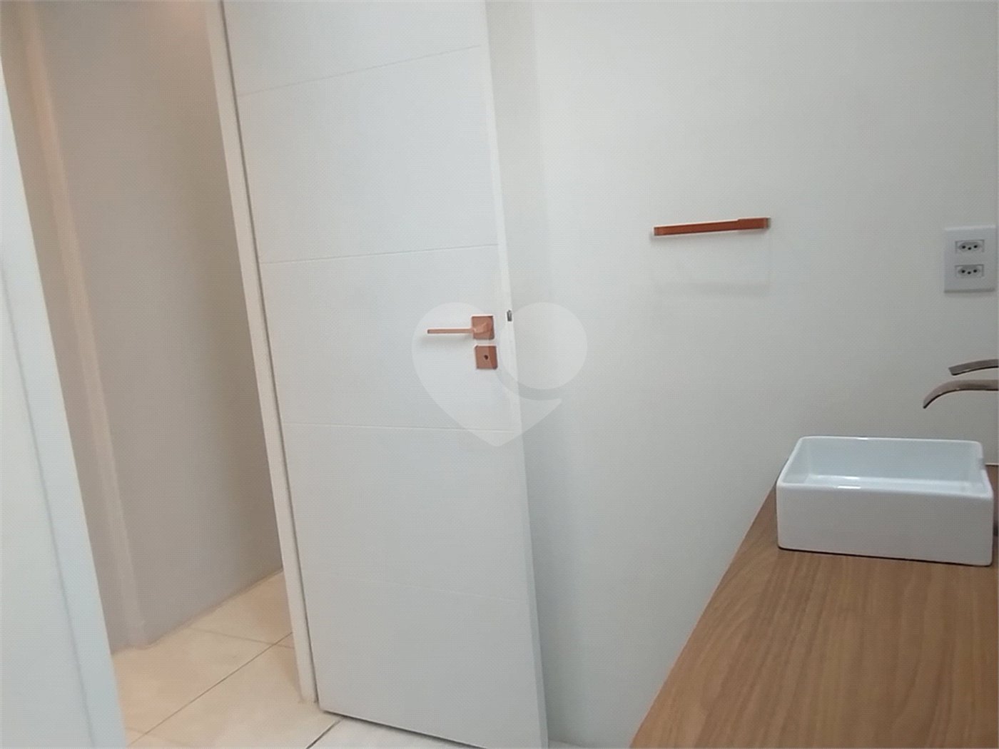 Casa Térrea à venda com 1 quarto em Vila Nivi, São Paulo, SP