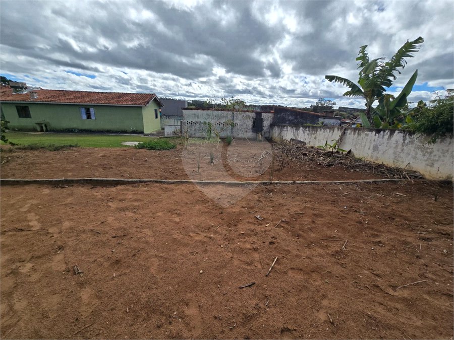 Chácara à venda com 5 quartos em Estância Conceição, Itapetininga, SP
