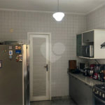 Casa à venda com 4 quartos, sendo 2 suítes, no condomínio Lake Louise, São Paulo - SP