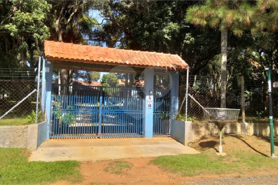 Sítio à venda com 4 quartos, sendo 2 suítes,  em Chácara Real (caucaia do Alto), Cotia, SP
