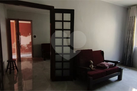 Casa para alugar com 6 quartos, sendo 2 suítes,  em Vila São João, Guarulhos, SP
