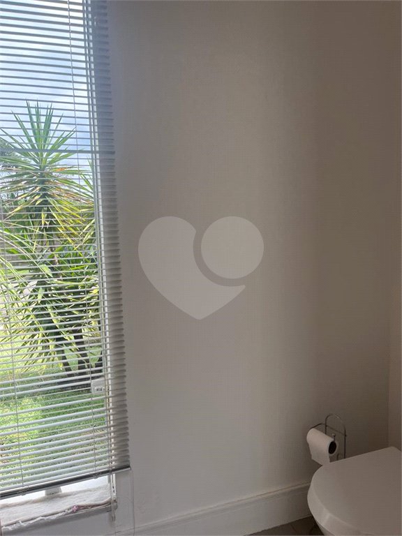 Casa à venda com 3 suítes no condomínio Residencial Terra Nobre, Indaiatuba - SP