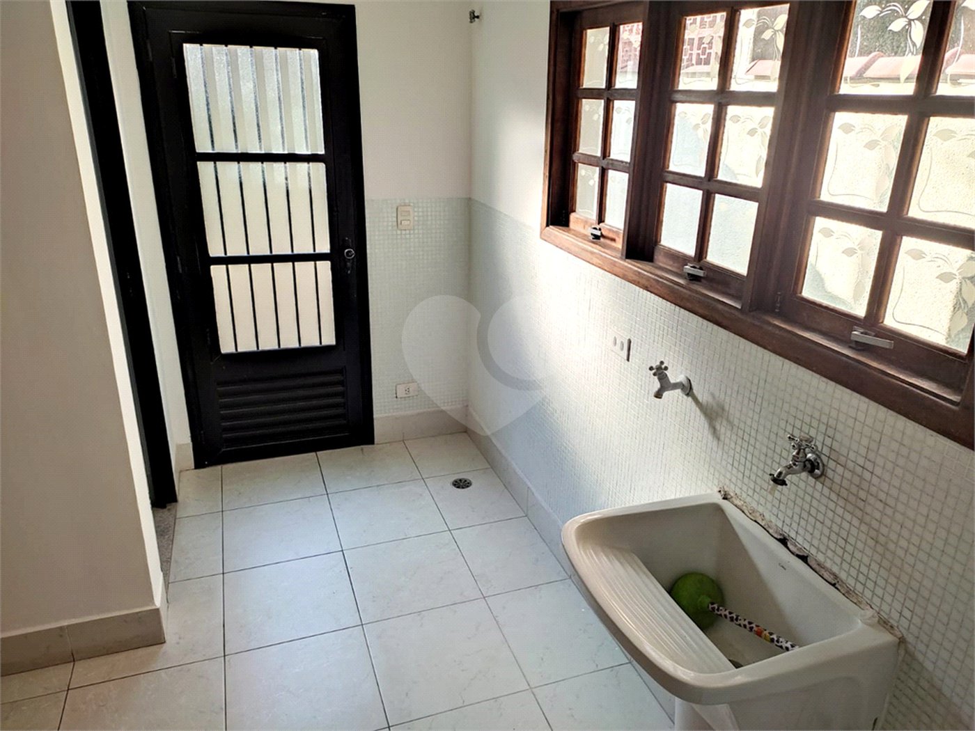 Sobrado à venda com 3 quartos, sendo 1 suíte,  em Vila Medeiros, São Paulo, SP