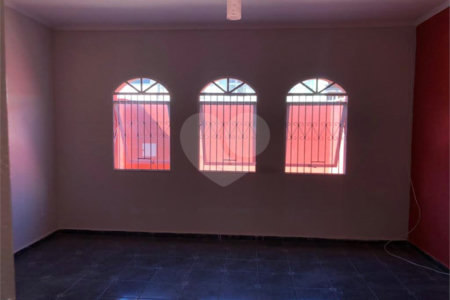 Casa à venda com 3 quartos, sendo 1 suíte, em Cidade Nova, Jundiaí, SP