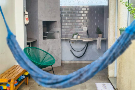 Casa à venda com 2 quartos no condomínio Residencial Flamboyant, Sorocaba - SP