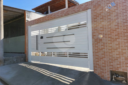 Sobrado à venda com 2 quartos em Jardim Mariana Ii, São José dos Campos, SP