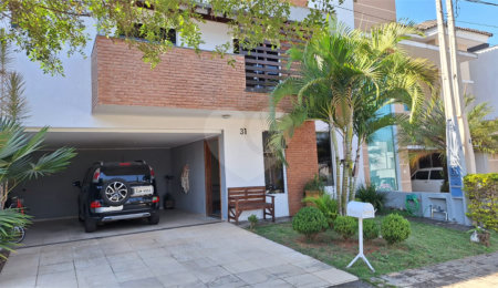 Casa à venda com 3 quartos, sendo 1 suíte,  no condomínio Golden Park Residence, Sorocaba - SP
