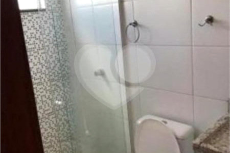 Investimento Certeiro na Gleba 1: Apartamento 1 DormItório, Quintal e Localização que Aluga Fácil