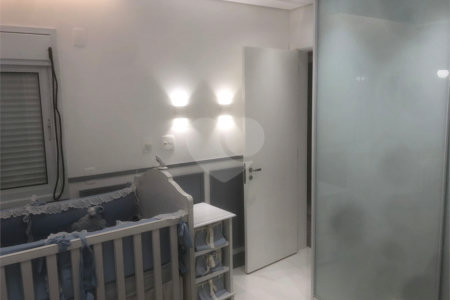 Apartamento à venda com 4 quartos, sendo 2 suítes, em Vila Mariana, São Paulo, SP