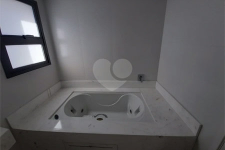 Apartamento à venda com 4 suítes em Santana, São Paulo, SP