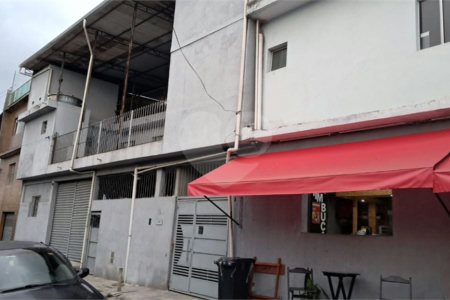 Sobrado à venda com 2 quartos, sendo 1 suíte, em Vila Zat, São Paulo, SP