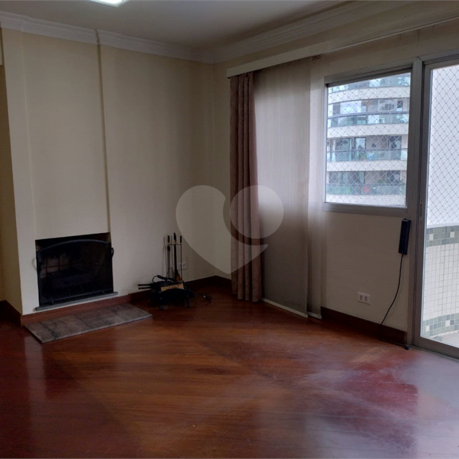 Apartamento para alugar com 3 suítes em Campo Belo, São Paulo, SP