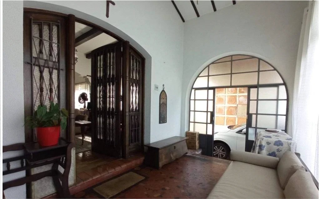 Casa à venda com 4 quartos, sendo 1 suíte, em Lapa, São Paulo, SP