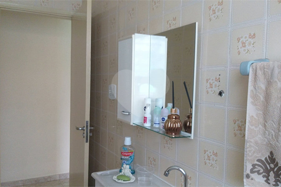 Sobrado à venda com 3 quartos, sendo 1 suíte,  em Parada Inglesa, São Paulo, SP