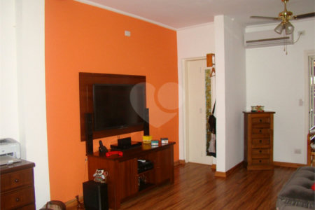 Sobrado à venda com 2 quartos, sendo 1 suíte, em Jardim São Luís, Suzano, SP