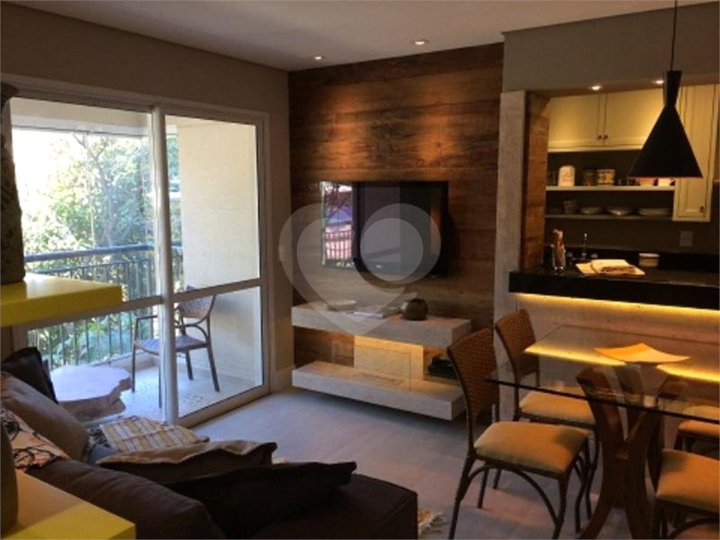 Apartamento à venda com 1 suíte em Jardim Leonor, São Paulo, SP