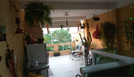 Casa à venda com 3 quartos, sendo 1 suíte, no condomínio Alcides Moreira, São Paulo - SP