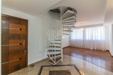Duplex à venda com 1 quarto, sendo 3 suítes, em Vila Paulicéia, São Paulo, SP