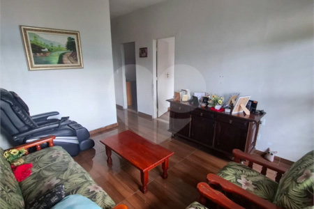 Casa à venda com 5 quartos em Santíssimo, Rio de Janeiro, RJ
